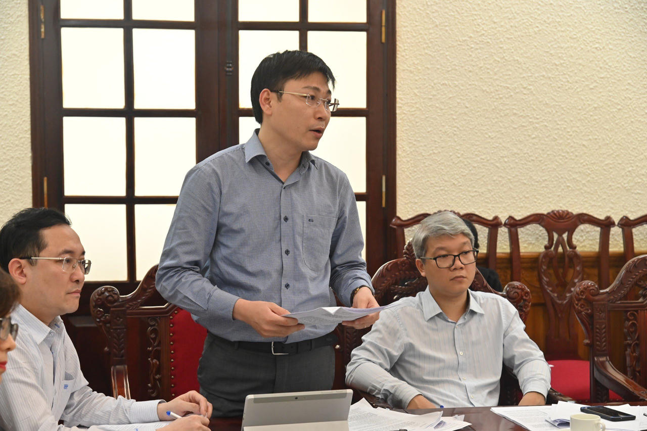 Tăng cường trách nhiệm trong kiểm tra văn bản quy phạm pháp luật 