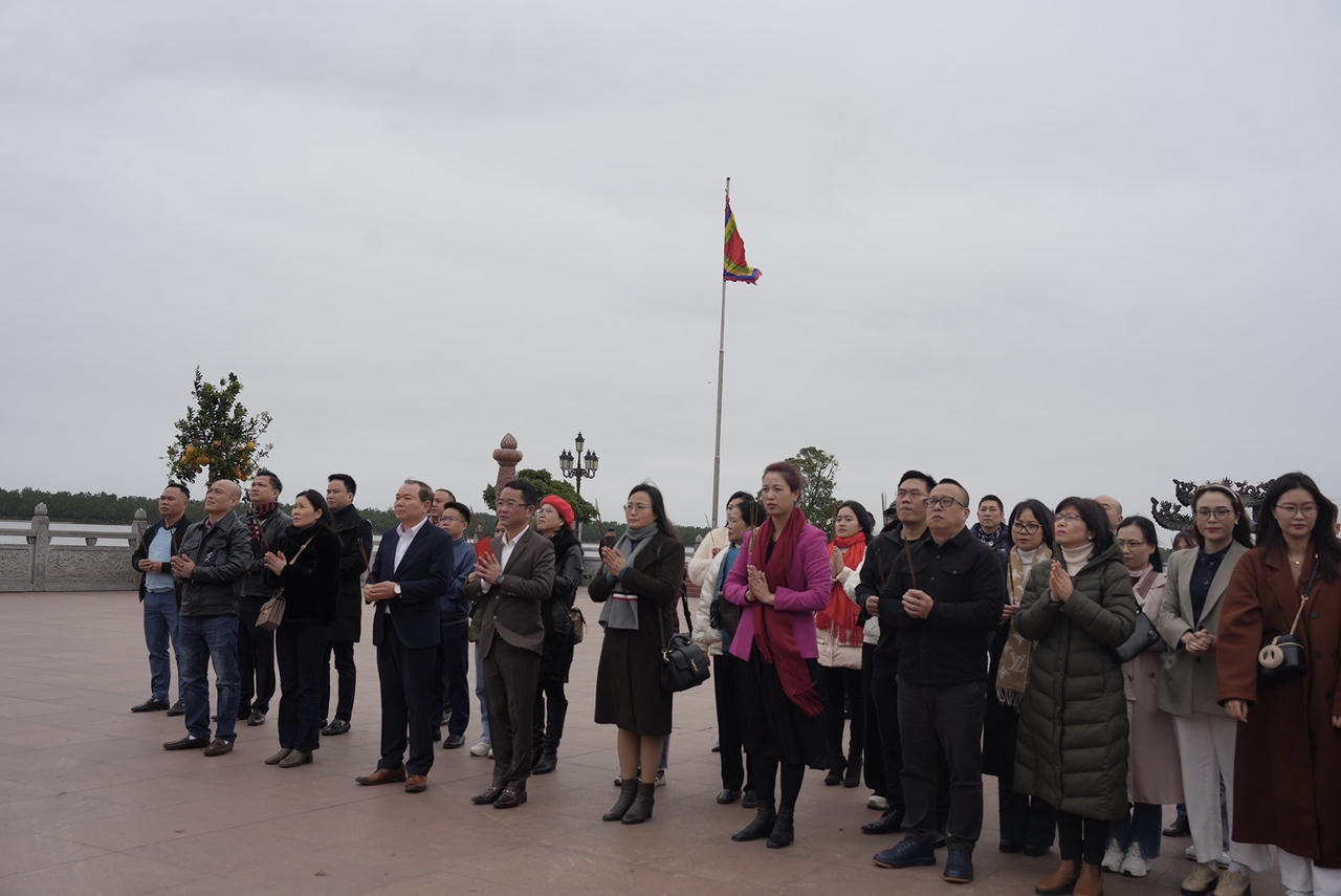 Đảng bộ Báo Pháp luật Việt Nam sinh hoạt chuyên đề tại Hải Phòng