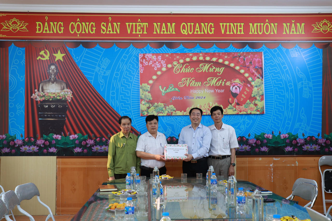 Tìm hướng đi mới cho Tủ sách pháp luật 