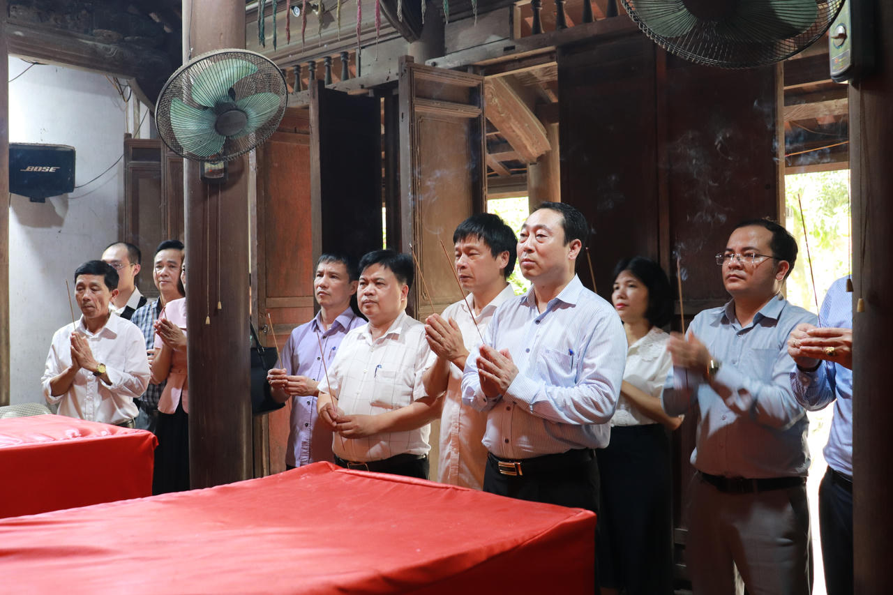 Tìm hướng đi mới cho Tủ sách pháp luật 