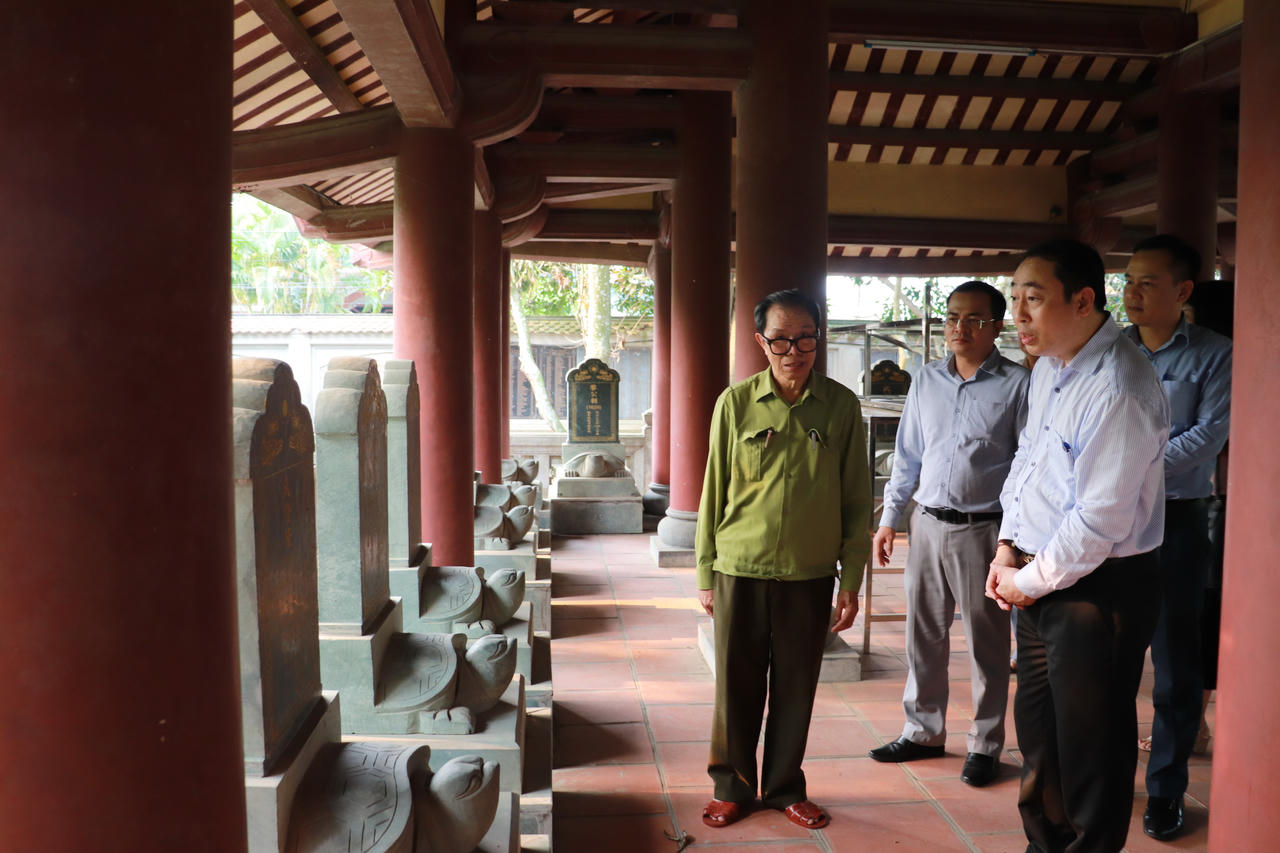 Tìm hướng đi mới cho Tủ sách pháp luật 