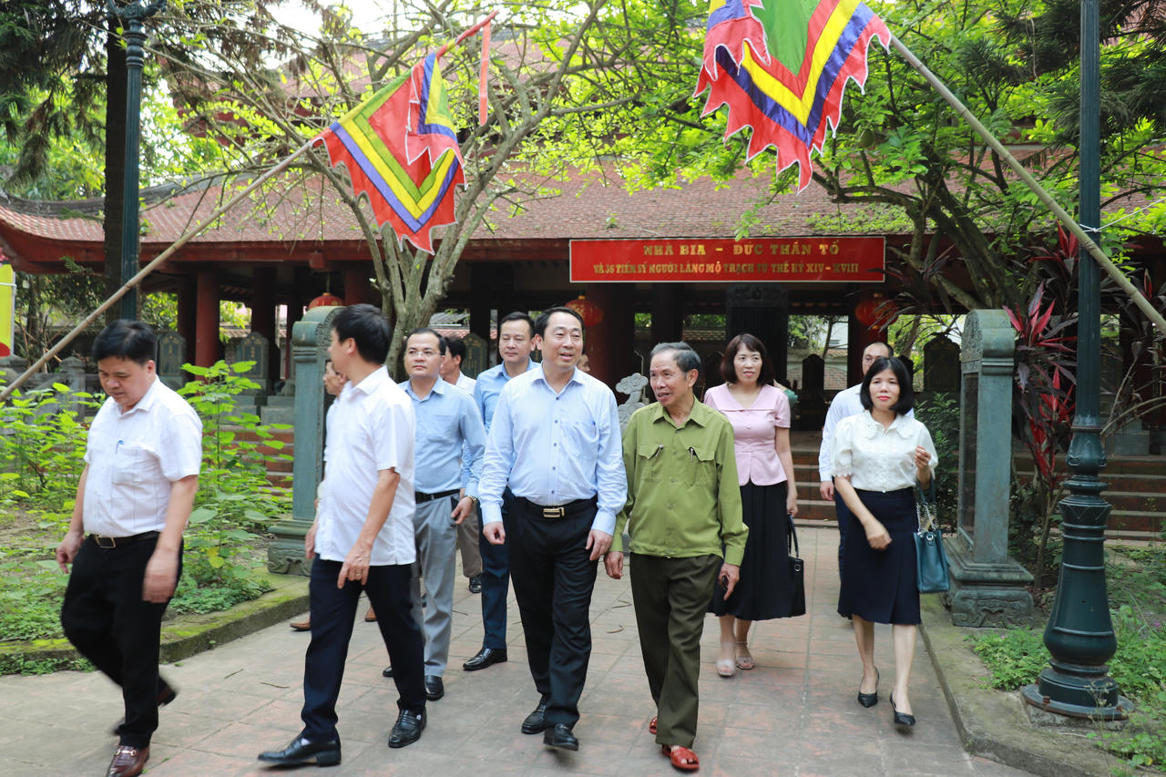 Tìm hướng đi mới cho Tủ sách pháp luật 