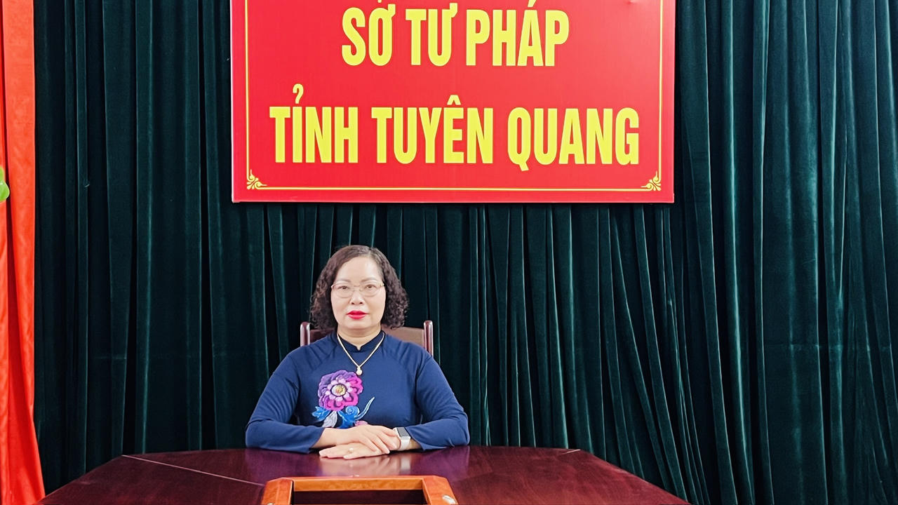 Hình ảnh Tổng Bí thư Nguyễn Phú Trọng trong lòng cán bộ Tư pháp 