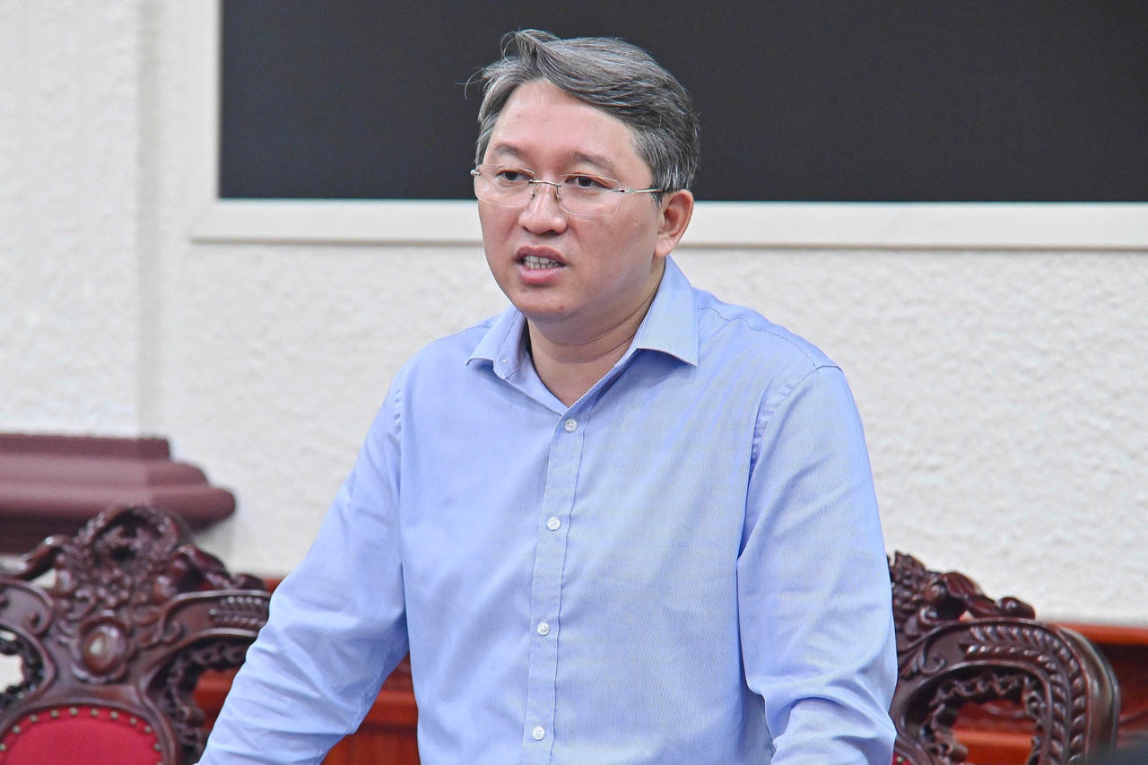 Tiếp tục hoàn thiện dự thảo Luật Ban hành văn bản quy phạm pháp luật (sửa đổi)