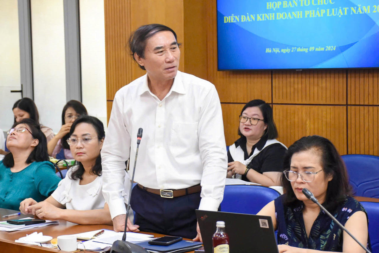 Diễn đàn “Kinh doanh và Pháp luật năm 2024”: Minh bạch hóa những vấn đề doanh nghiệp đang đối mặt