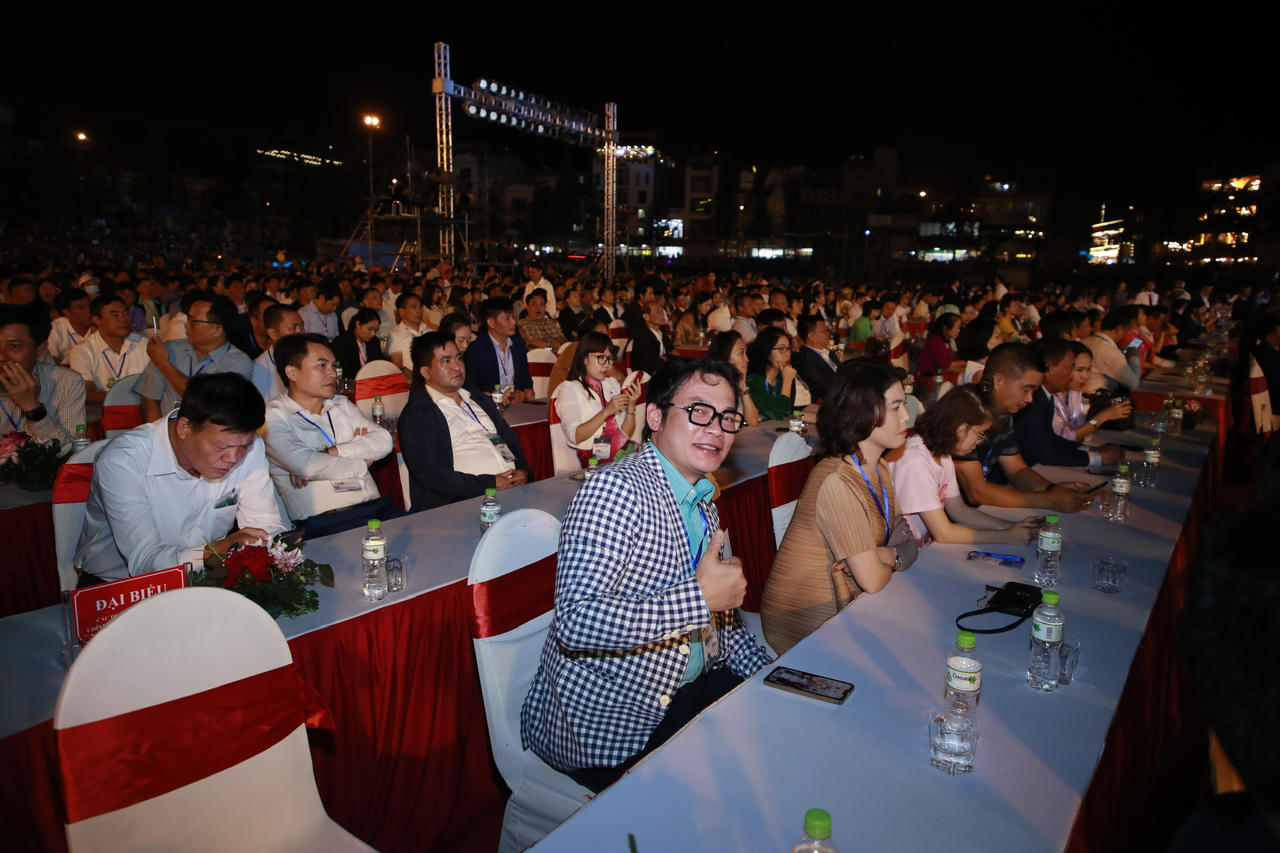 Phát triển du lịch Sa Pa văn minh, thân thiện và bền vững.