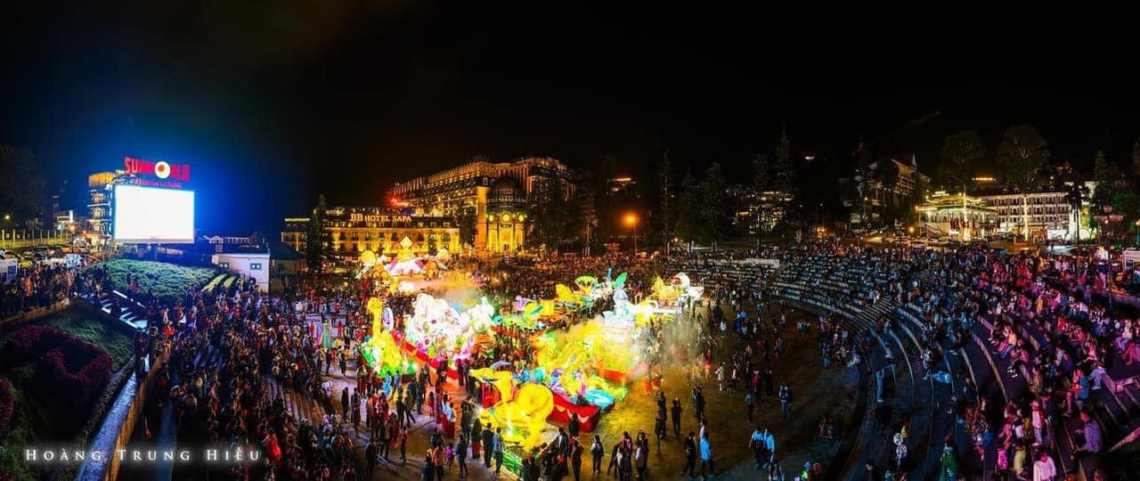 Sa Pa lung linh đêm hội trăng rằm 