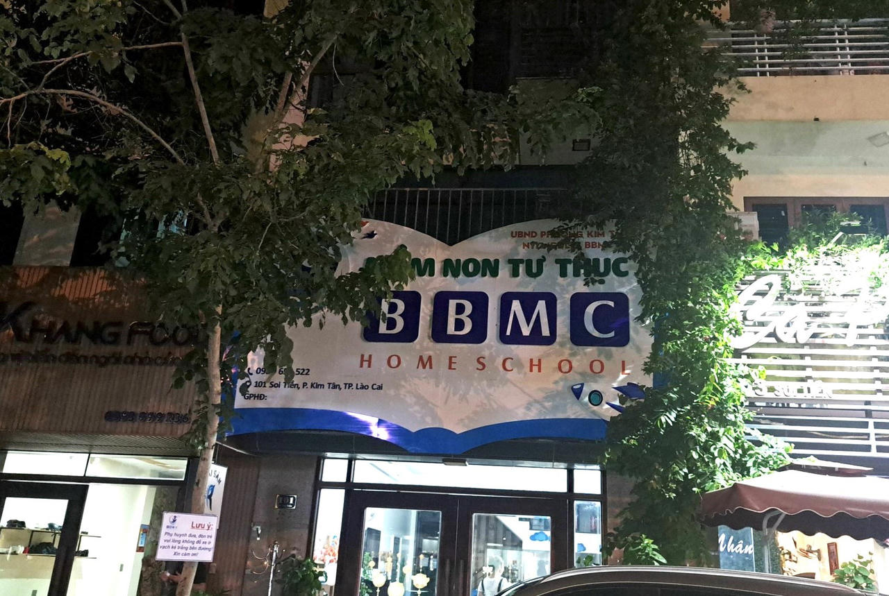 Đình chỉ cơ sở mầm non để xảy ra vụ nhân viên ẩu đả trước mặt trẻ ở Lào Cai