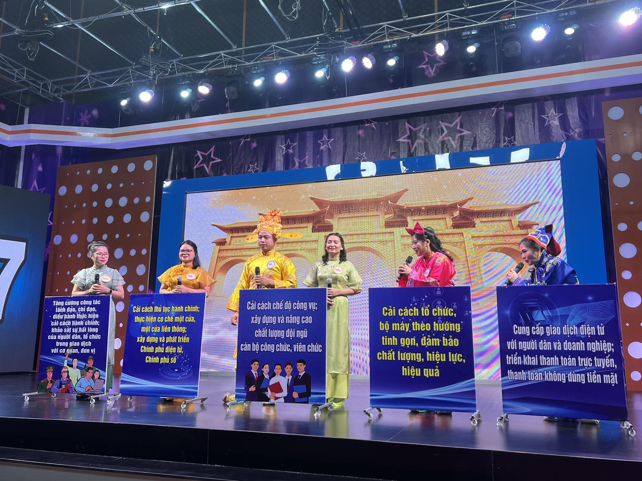 Lào Cai: Khai mạc cuộc thi Báo cáo viên pháp luật cấp tỉnh giỏi về pháp luật phòng chống tham nhũng, tiêu cực