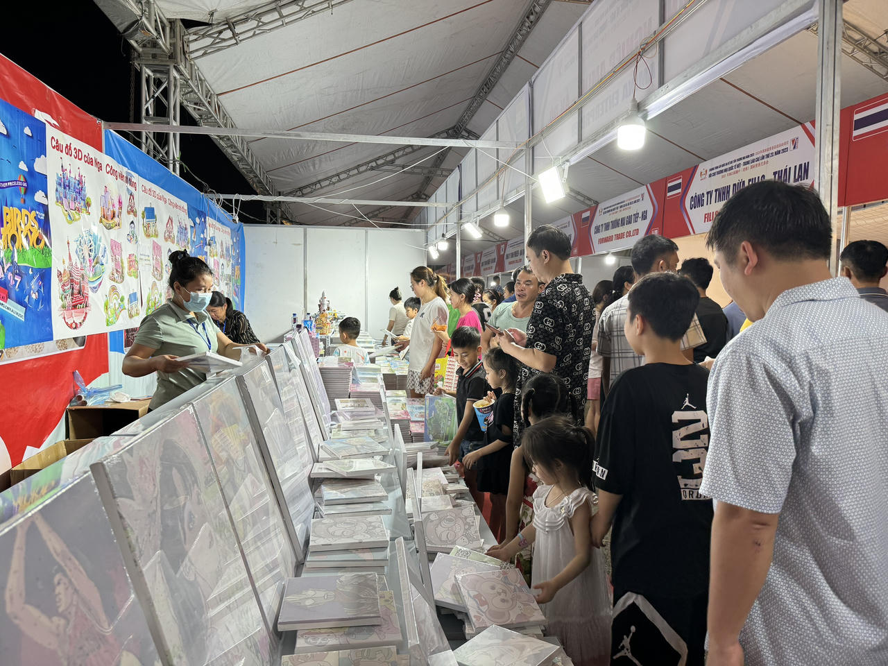 Khai mạc Hội chợ thương mại quốc tế Việt - Trung năm 2023