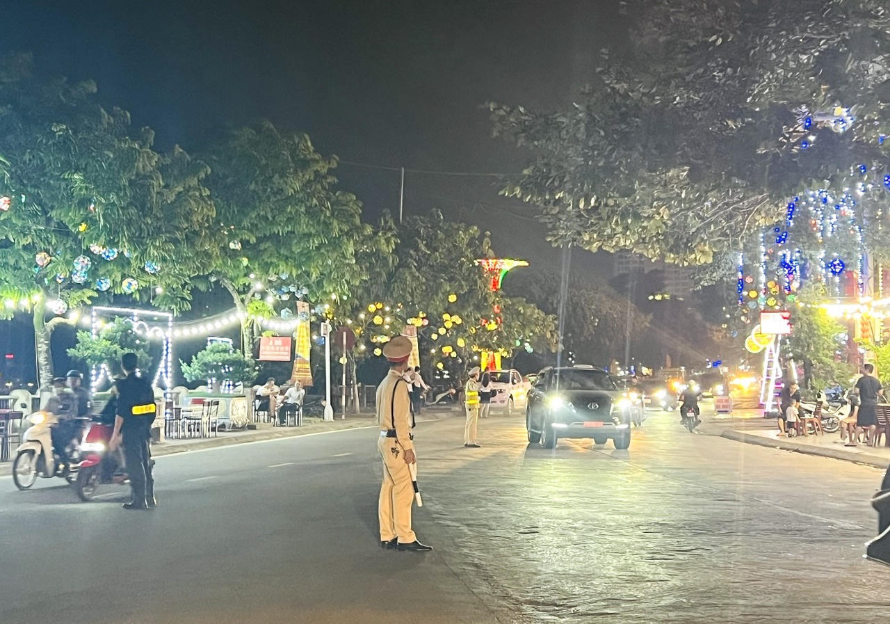 Lào Cai: Đảm bảo an ninh trật tự, an toàn giao thông tại Hội chợ Quốc tế Việt - Trung