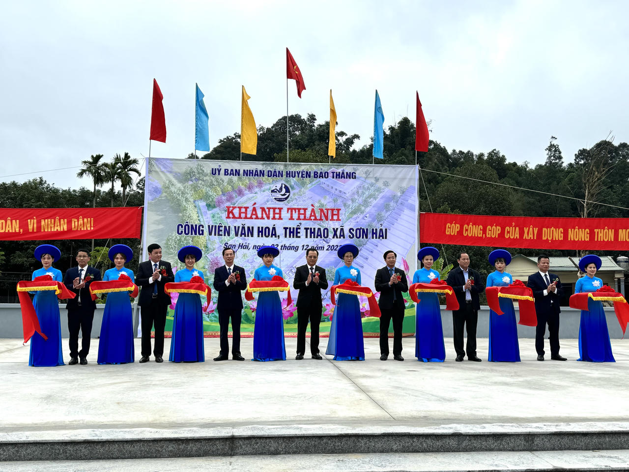 Xã Sơn Hải (huyện Bảo Thắng) đón nhận danh hiệu Xã đạt chuẩn Nông thôn mới nâng cao