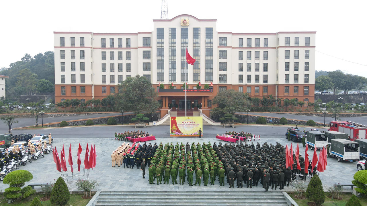 Công an tỉnh Lào Cai ra quân thực hiện cao điểm trấn áp tội phạm dịp Tết Nguyên Đán 2024