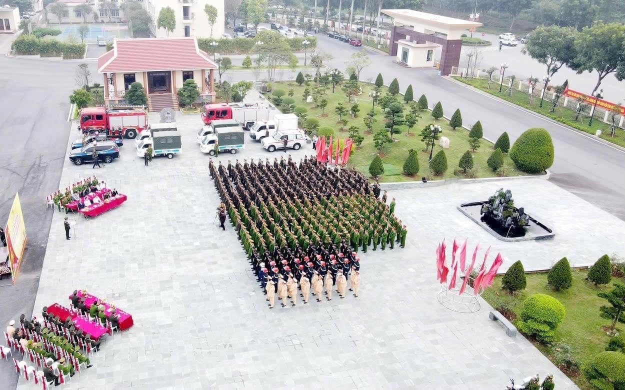 Công an tỉnh Lào Cai ra quân thực hiện cao điểm trấn áp tội phạm dịp Tết Nguyên Đán 2024