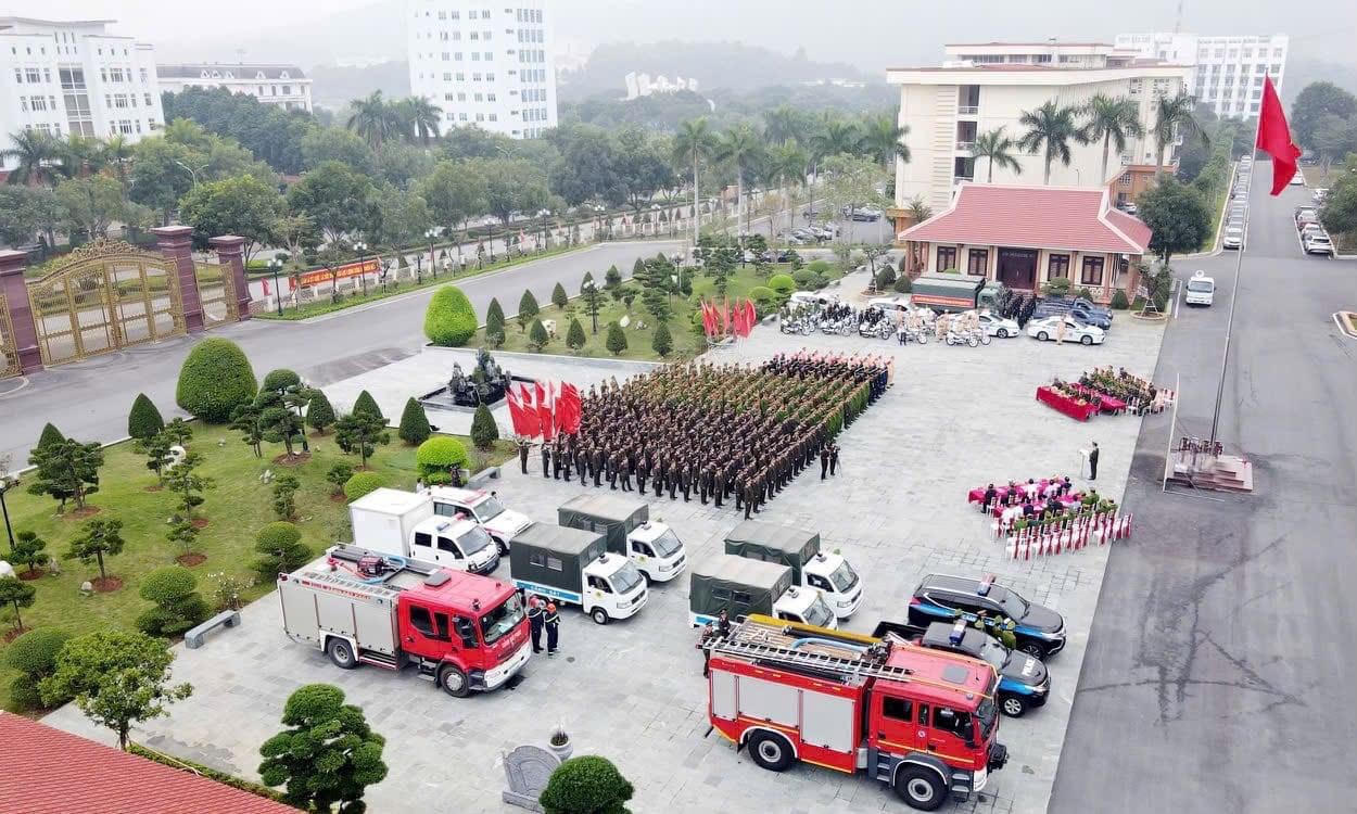 Công an tỉnh Lào Cai ra quân thực hiện cao điểm trấn áp tội phạm dịp Tết Nguyên Đán 2024