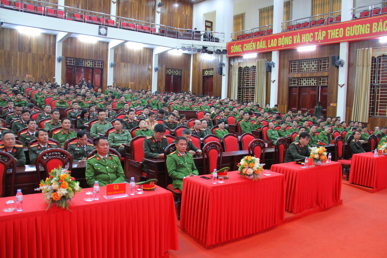 Bế mạc Hội thi điều lệnh, bắn súng, võ thuật toàn lực lượng Công an tỉnh Lào Cai