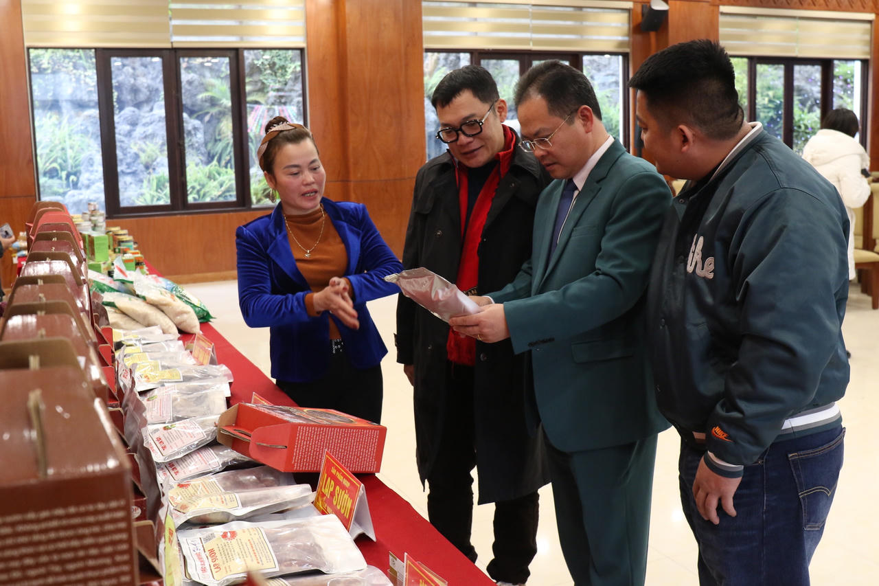 Hiệp hội Du lịch tỉnh Lào Cai phát huy vai trò cầu nối, hỗ trợ hội viên phát triển