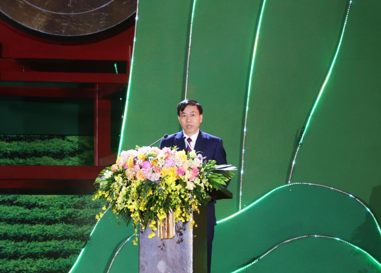 Lễ kỉ niệm 20 năm chia tách và thành lập tỉnh Lai Châu 