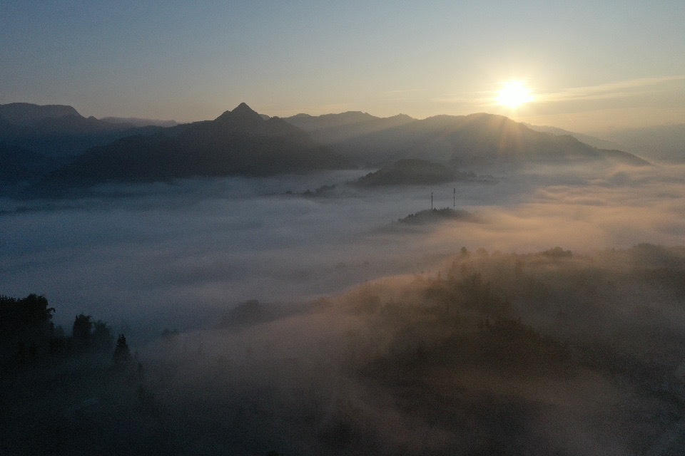 Huyền ảo cao nguyên Bắc Hà mùa mây trắng