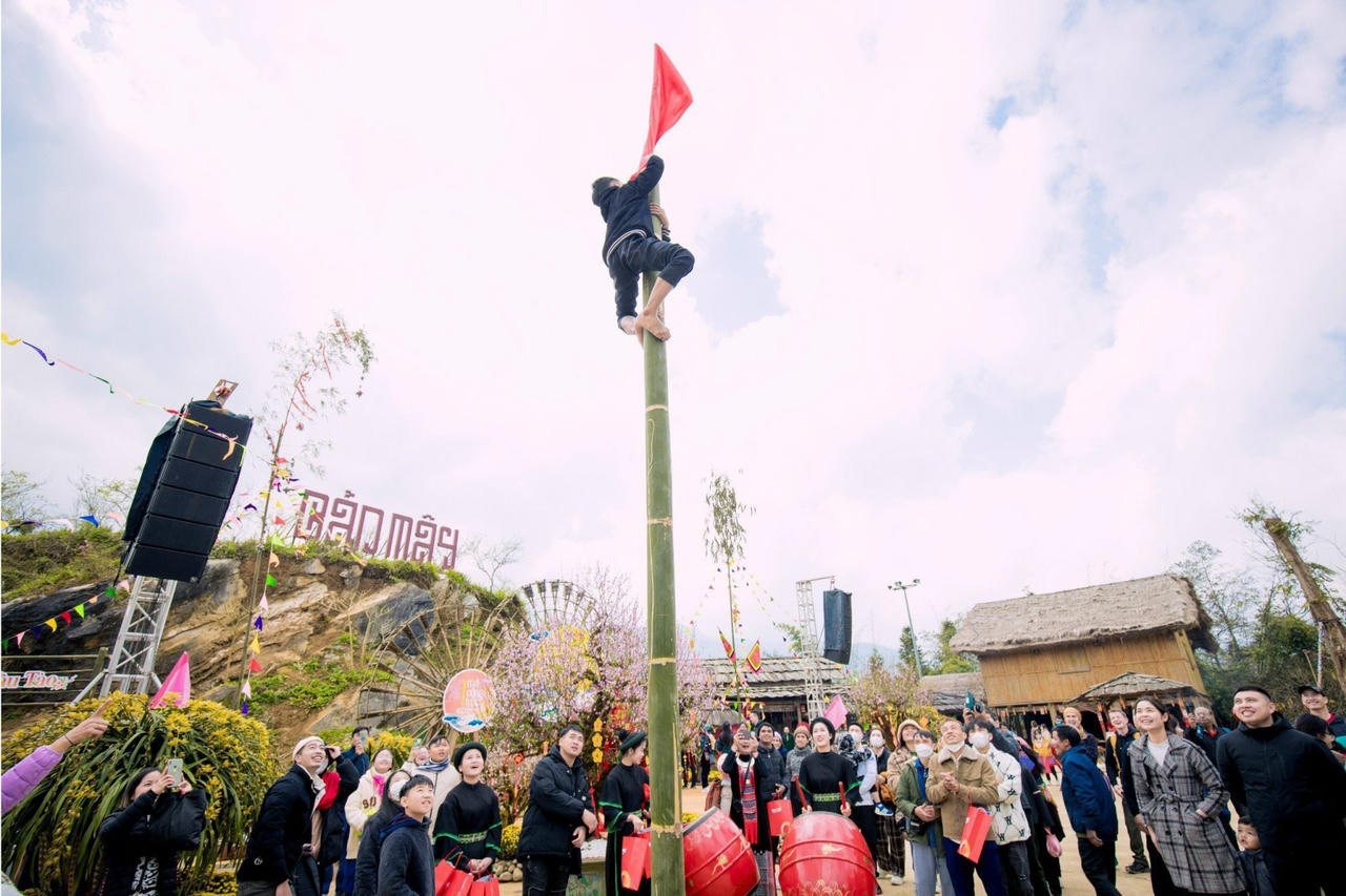 Sa Pa thu trên 387 tỷ đồng trong kỳ nghỉ tết Nguyên đán Giáp Thìn 2024