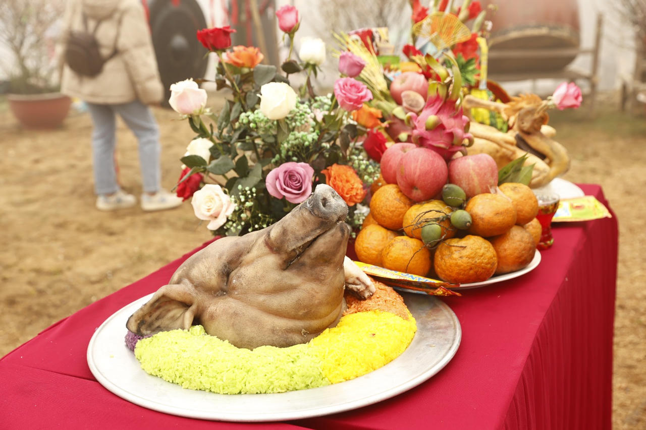 Rộn ràng Lễ hội Gầu Tào của đồng bào Mông ở Sa Pa