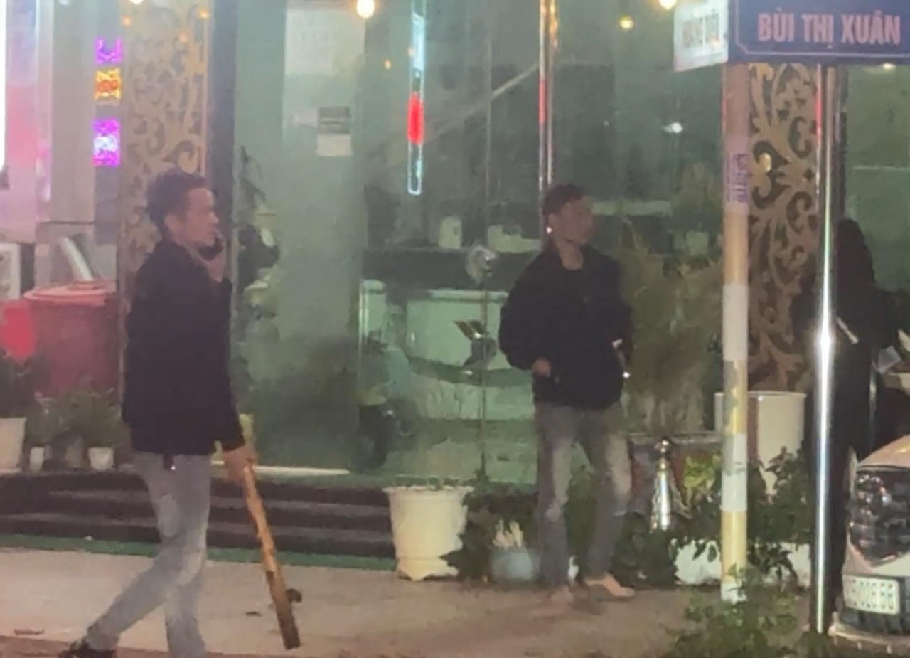 Tạm giữ hình sự 9 đối tượng hỗn chiến tại phố đi bộ Hoàng Diệu (Lai Châu)