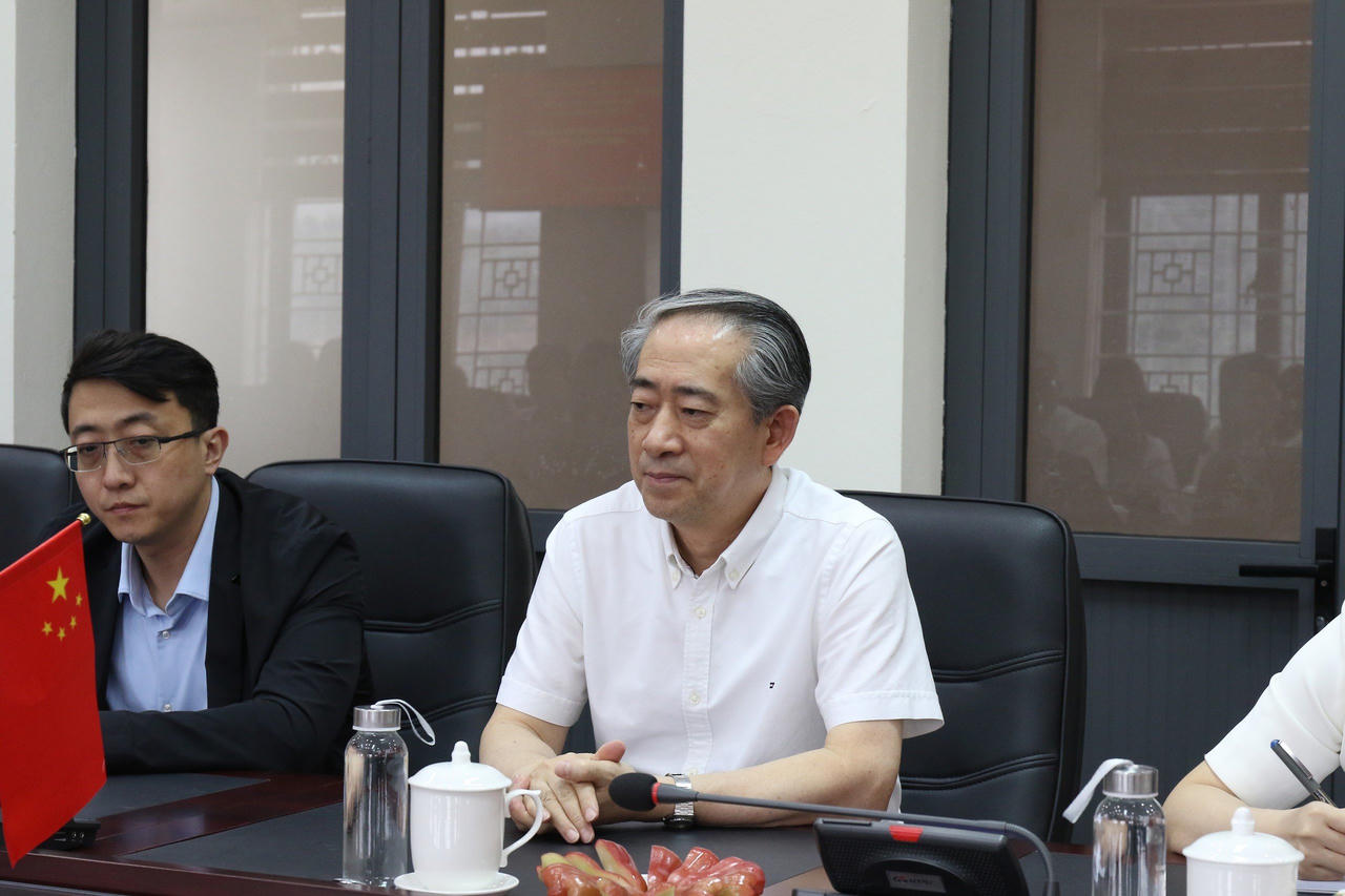 Đại sứ Trung Quốc tại Việt Nam thăm và làm việc với Trường Cao đẳng Lào Cai
