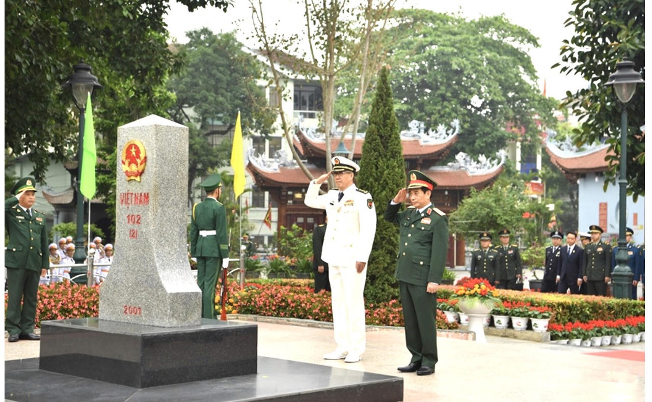 Giao lưu hữu nghị quốc phòng biên giới Việt Nam - Trung Quốc lần thứ 8