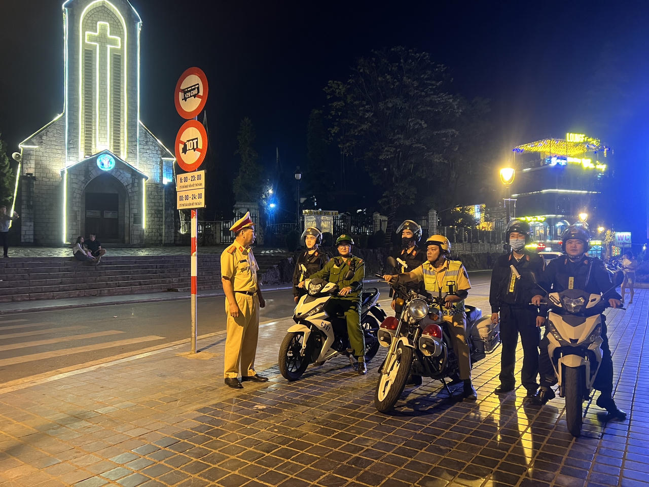 Lào Cai: Lập 65 biên bản vi phạm trật tự, an toàn giao thông ngày đầu ra quân