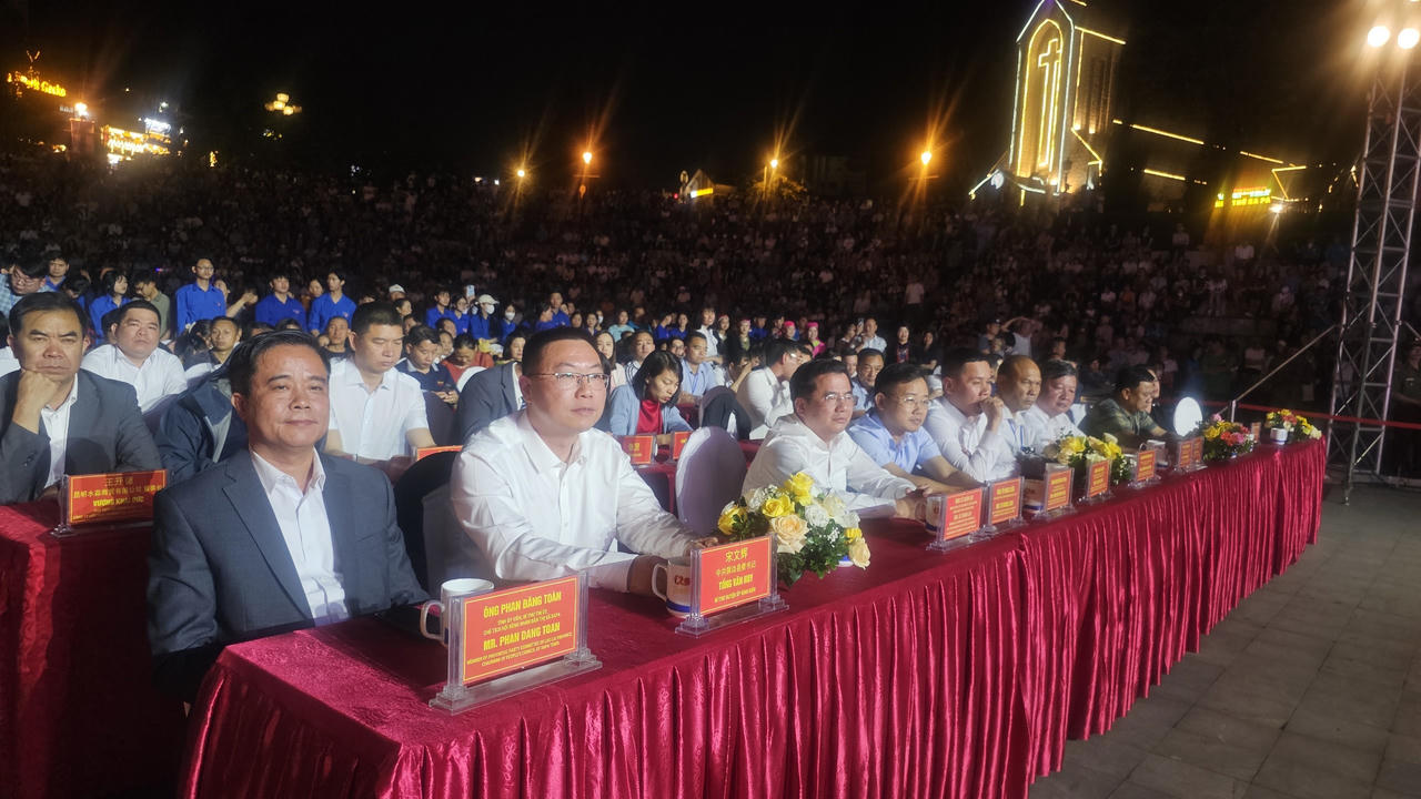 Sa Pa Khai mạc lễ hội mùa hè năm 2024