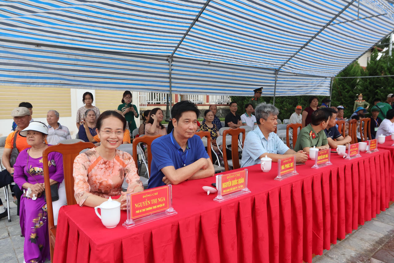 Sôi nổi Giải đua ngựa truyền thống huyện Bắc Hà mở rộng lần thứ 17