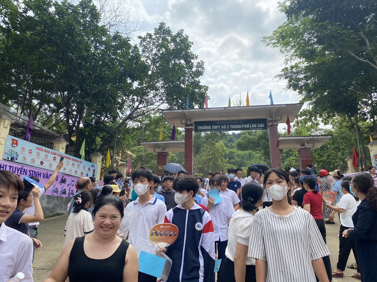 Thí sinh các địa phương bước vào Kỳ thi tuyển sinh lớp 10