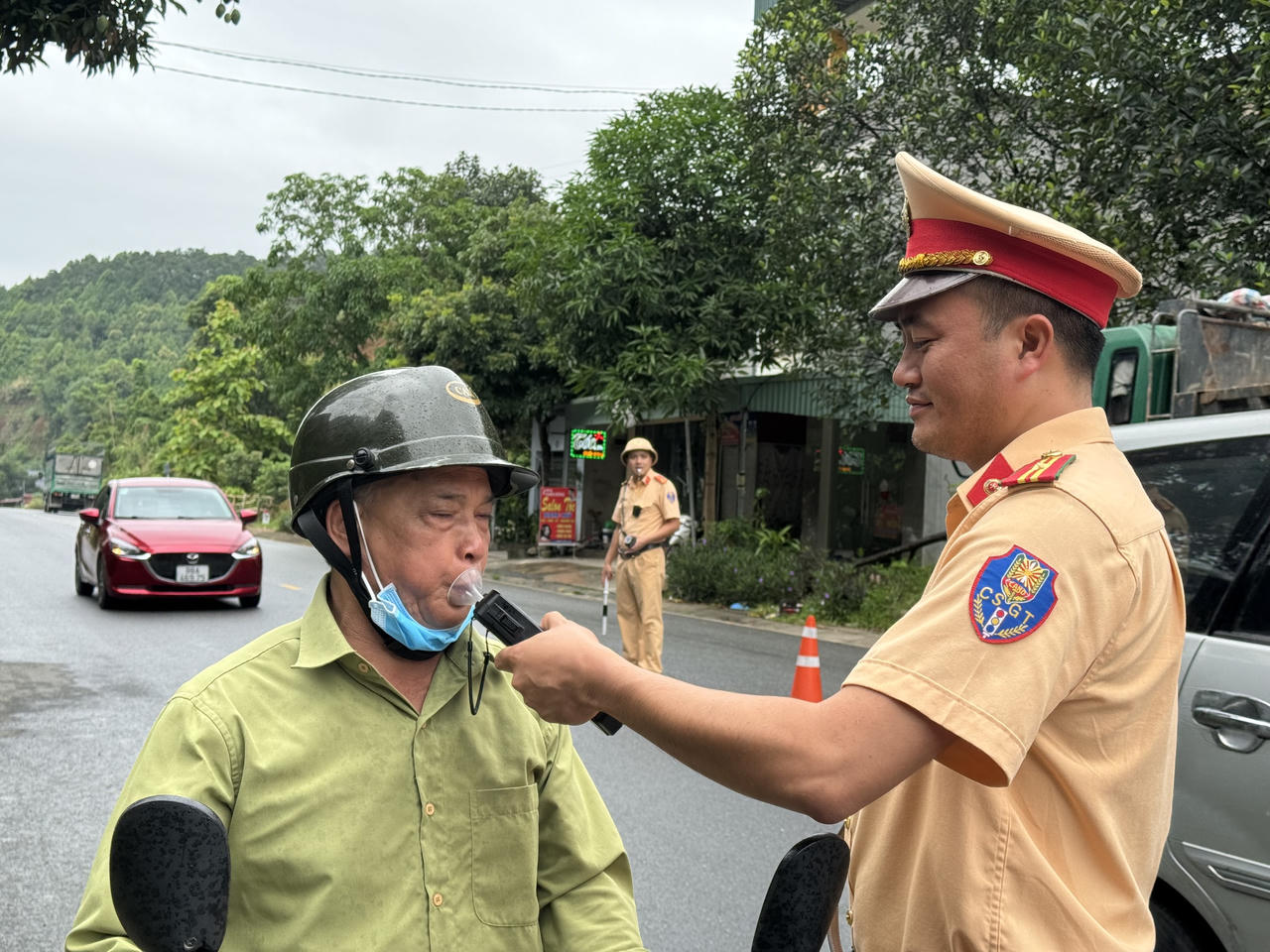 Nỗ lực đảm bảo trật tự, an toàn giao thông tại Tuần lễ Festival Cao nguyên trắng Bắc Hà