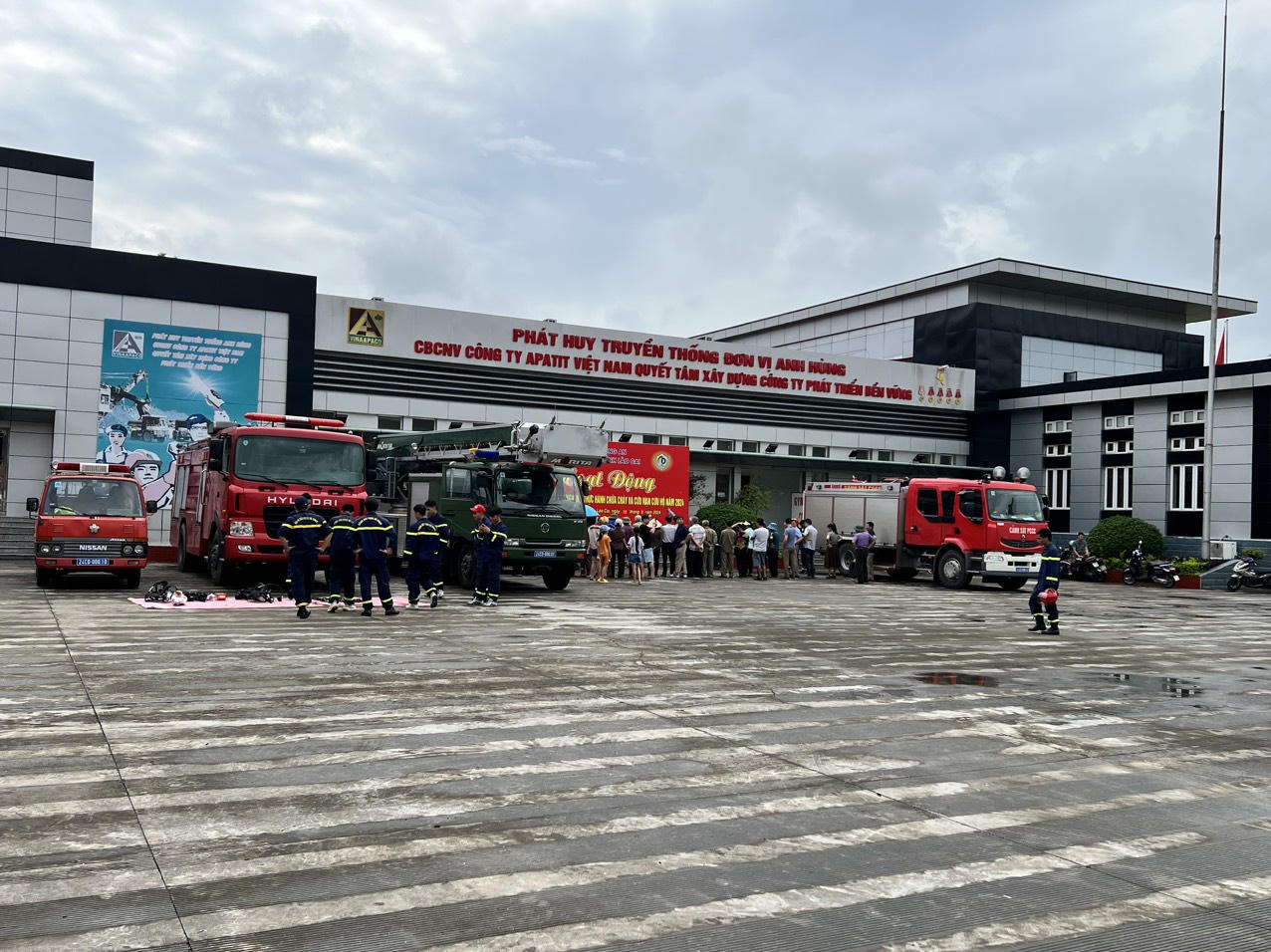 Lào Cai: Hơn 700 người được tuyên truyền, trải nghiệm và thực hành chữa cháy, cứu nạn cứu hộ