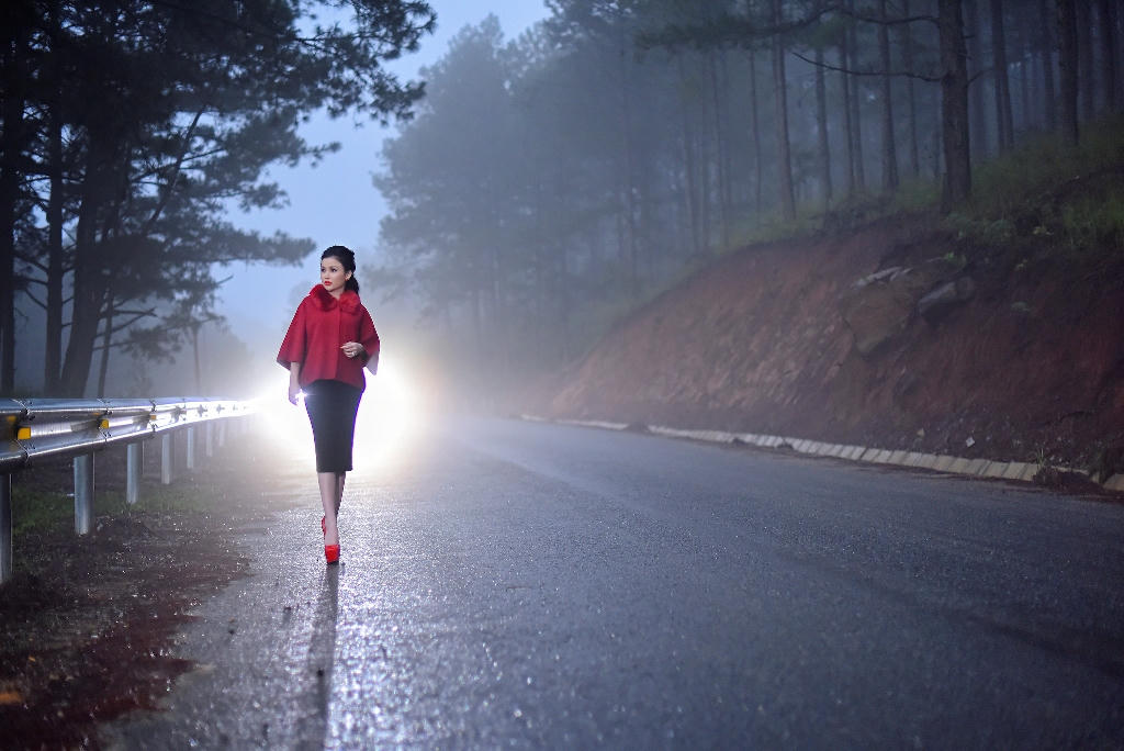 Mê mẩn bộ ảnh mùa đông của Hoa hậu Janny Thủy Trần