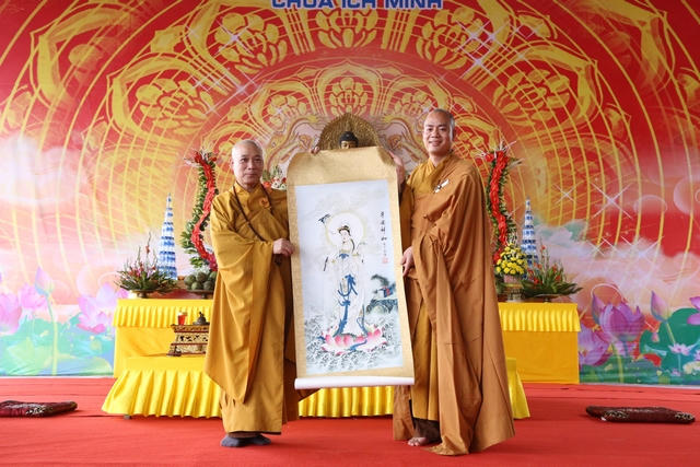 Hạnh phúc không phải chỉ là chuyện lứa đôi