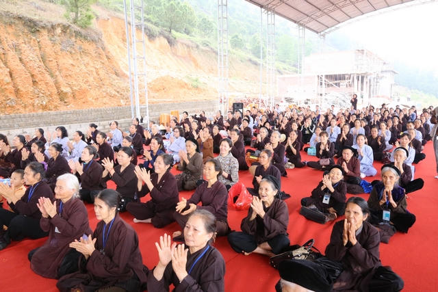 Hạnh phúc không phải chỉ là chuyện lứa đôi