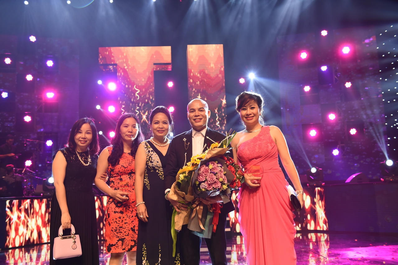 Ca sĩ Minh Khánh sẽ trải lòng trong đêm nhạc Chuyện tình người đan áo