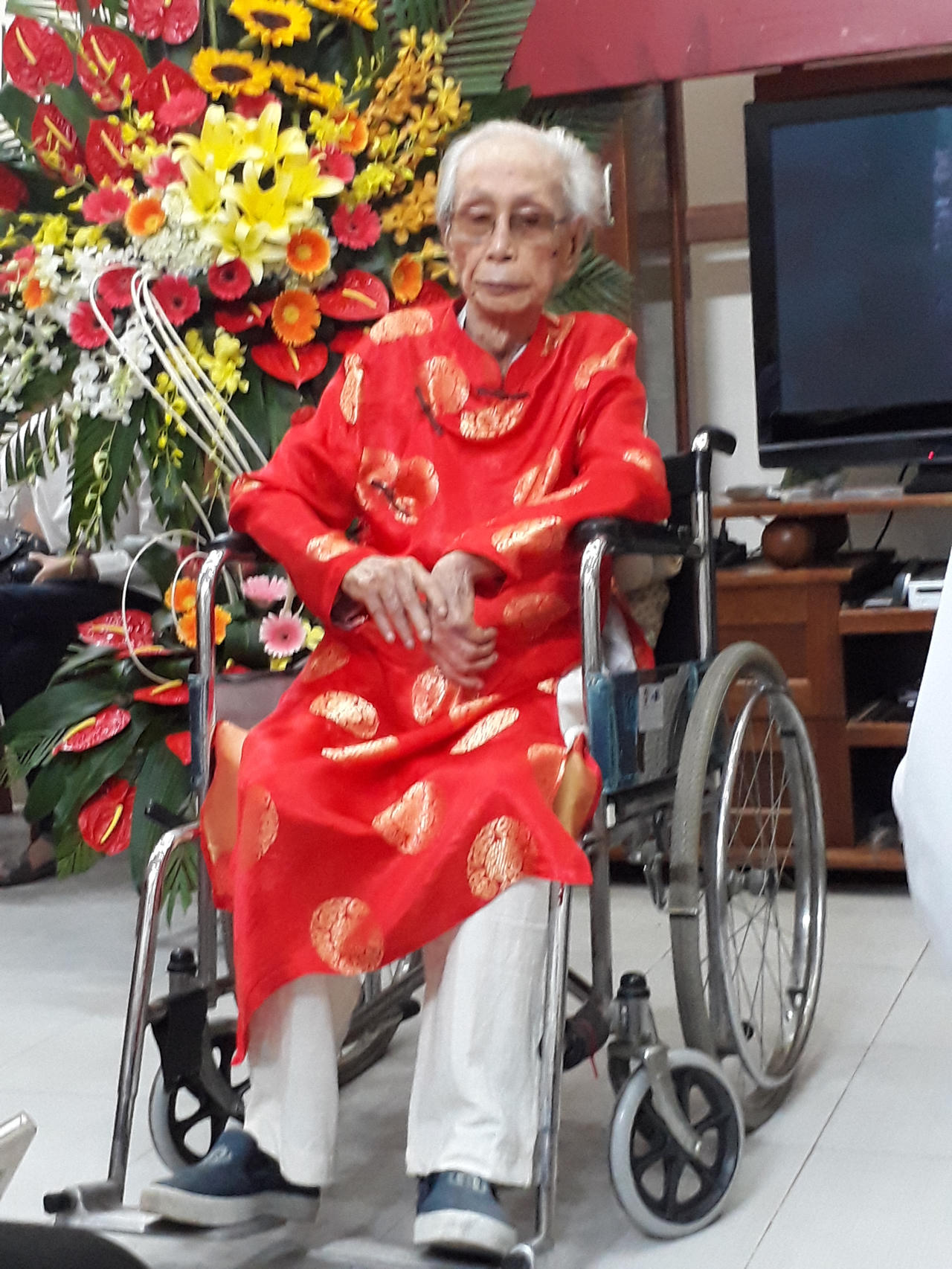 Mừng nhà nghiên cứu, soạn giả Mịch Quang tròn 100 tuổi