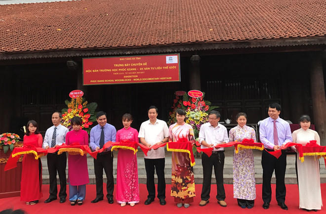 Triển lãm 'Mộc bản trường học Phúc Giang- Di sản tư liệu thế giới' tại Hà Nội