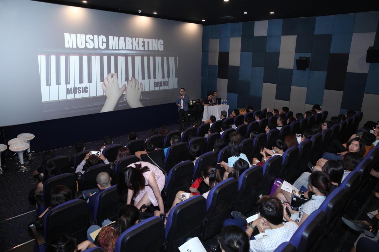'Âm nhạc lan tỏa thương hiệu'