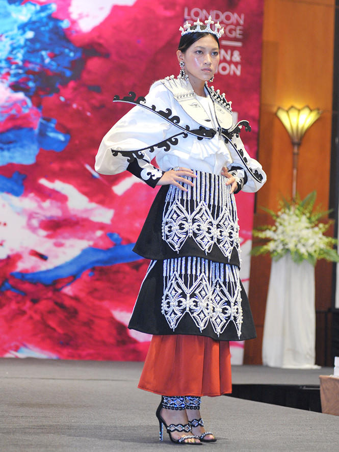 Sẽ “trình làng” 21 bộ sưu tập từ đạo Mẫu tới tà thuật