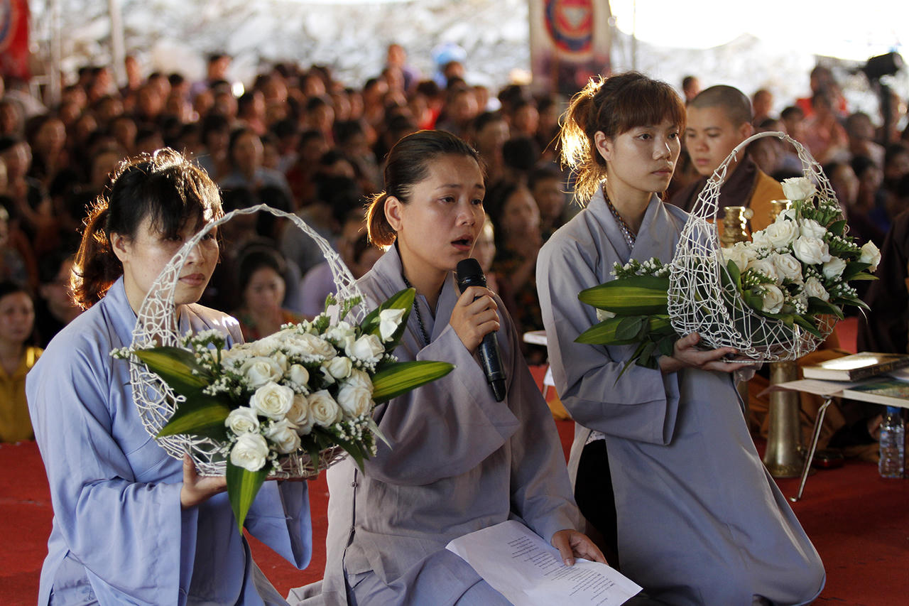 Lễ Phả độ gia tiên  - Vu lan báo hiếu