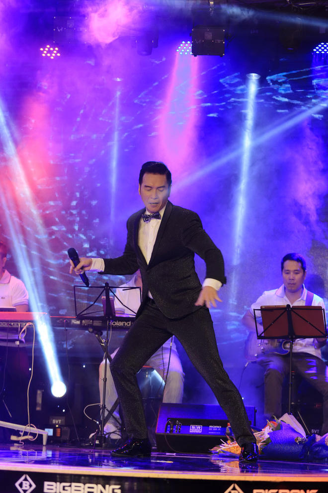 Với ca sĩ hải ngoại Nguyễn Hưng, Kỳ Duyên là người 'hợp gu' nhất