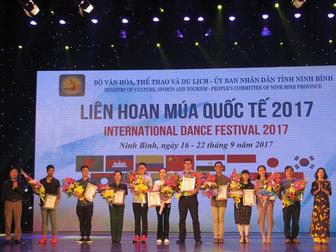 Việt Nam đạt 4 huy chương vàng tại “Liên hoan Múa Quốc tế 2017”