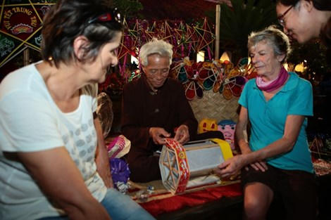 Không khí Trung thu ngập tràn cảm xúc