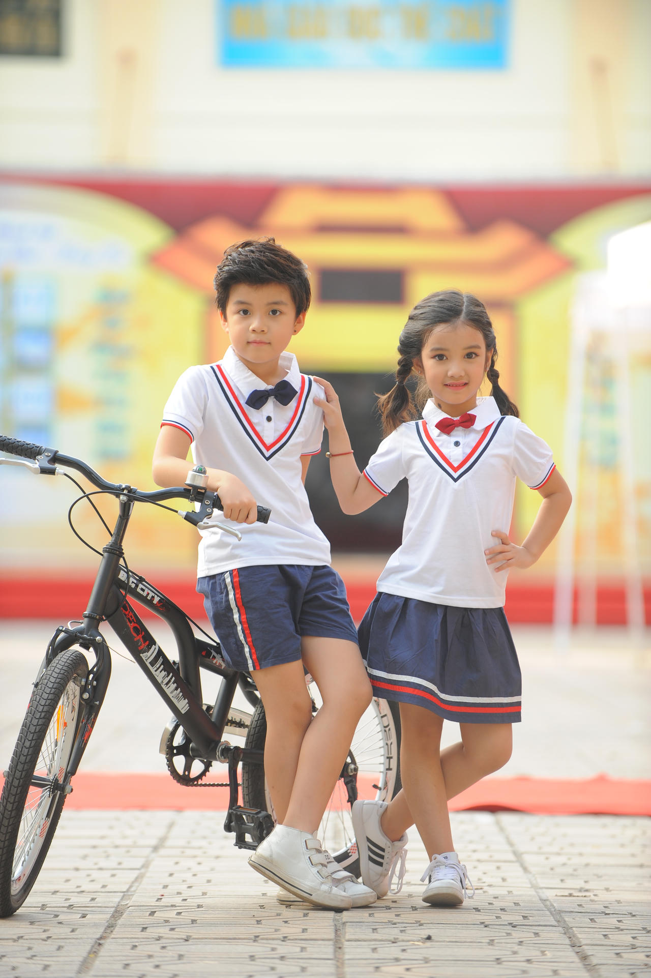 Bảo Huy- Bảo Hân với những bức hình triệu like