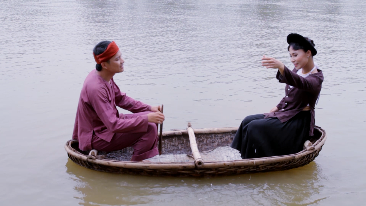  Liền chị Hà Thanh: “Mong được góp phần giữ quan họ cổ”