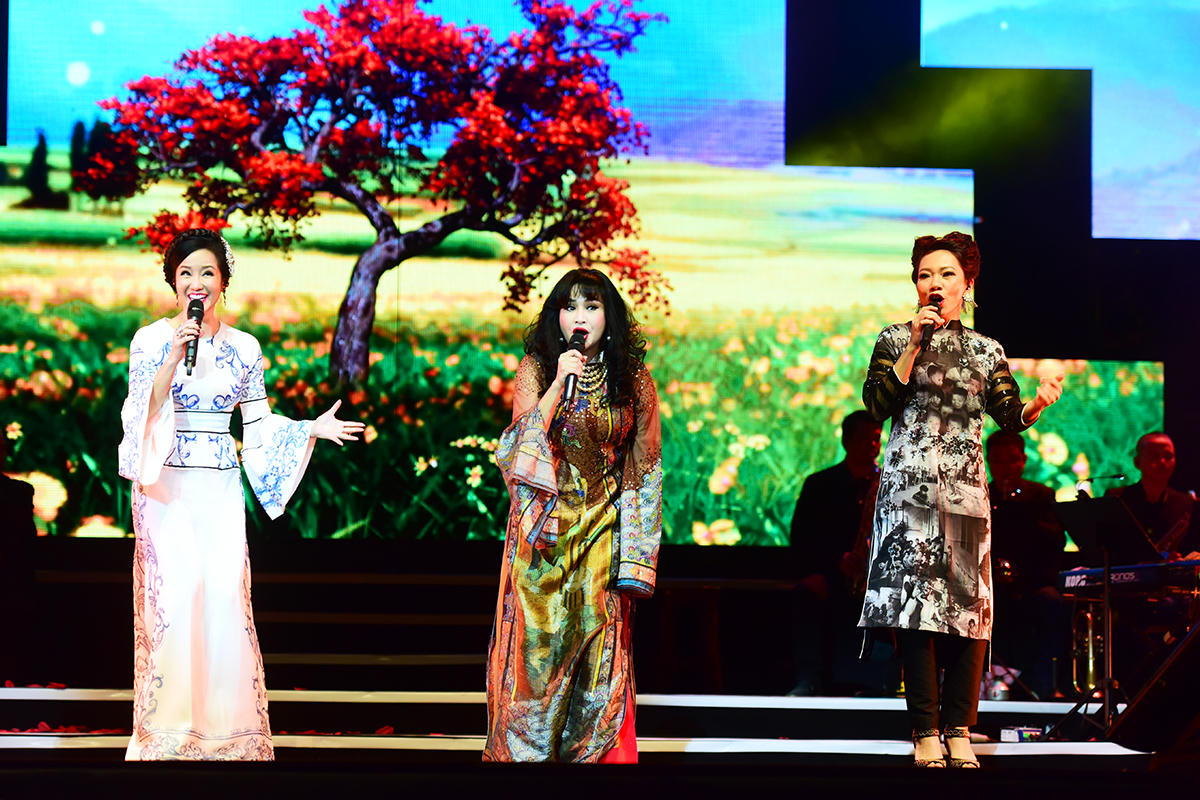 Hai cặp song ca “mẹ- con” Diva hòa giọng trong “Daikin- Giai điệu vàng”