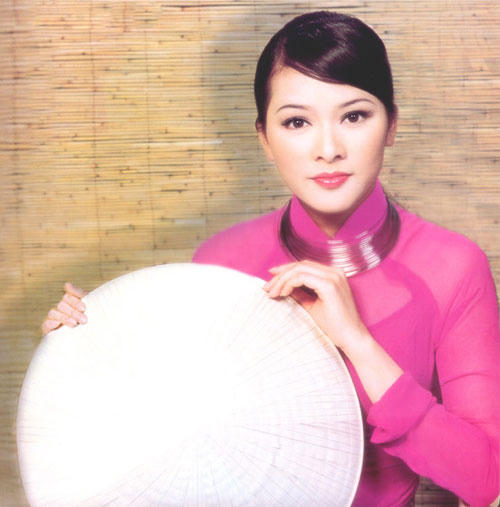 'Duyên phận' của Như Quỳnh lập kỷ lục với 70 triệu lượt xem